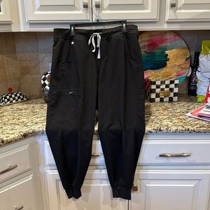 Womens figs black Zamora jogger